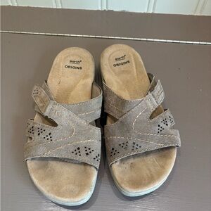 Earth Origins Tan Sandals